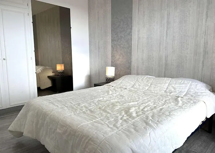 Villa Sg000-049 4 Pieces 8 Couchages Gilles Croix De Vie Saint Gilles Croix de vie